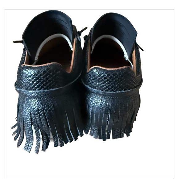 ESSEUTESSE Leather Fringe Sneaker Black Comfort Slip On Size 40 Handmade - Picture 4 of 11